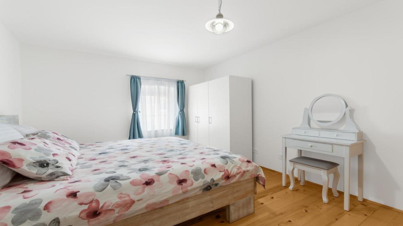 Holiday Home Lino Дайла Екстер'єр фото