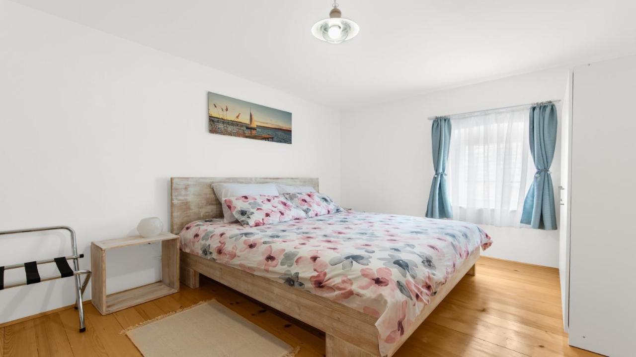 Holiday Home Lino Дайла Екстер'єр фото