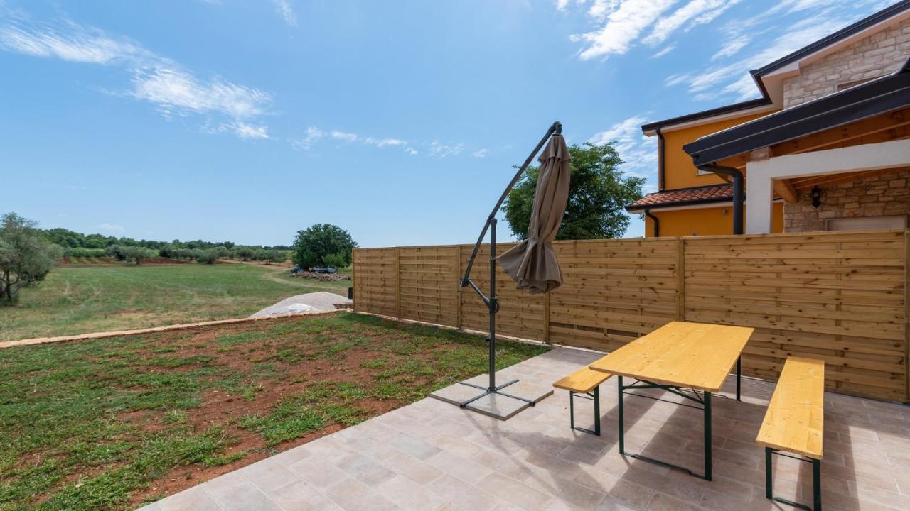 Holiday Home Lino Дайла Екстер'єр фото